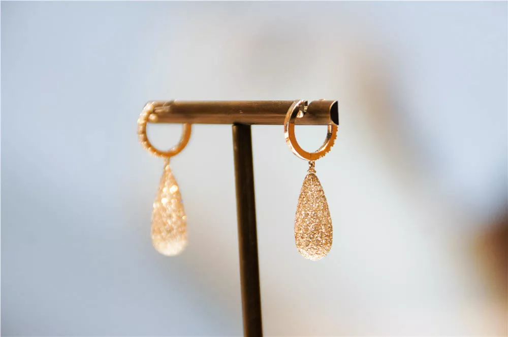 红红火火恍恍惚惚的意思是什么,红红火火恍恍惚惚是什么意思