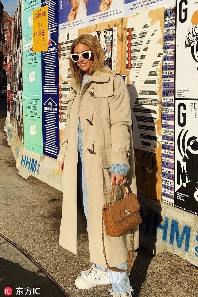 我没有年轻10岁的药，但马思纯这件“少女感”可以