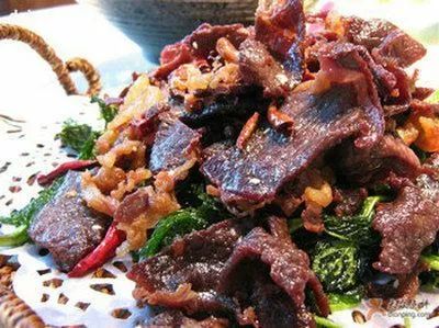 云南寻甸牛干巴做法,舌尖上的云南普洱茶