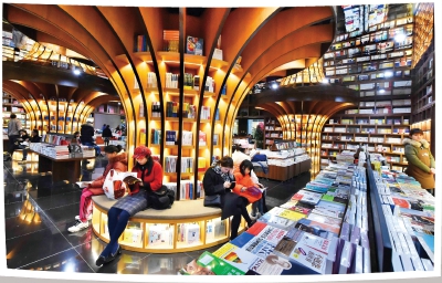 凝心聚力奋进前行工作总结会,辛勤耕耘结硕果凝心聚力再出发