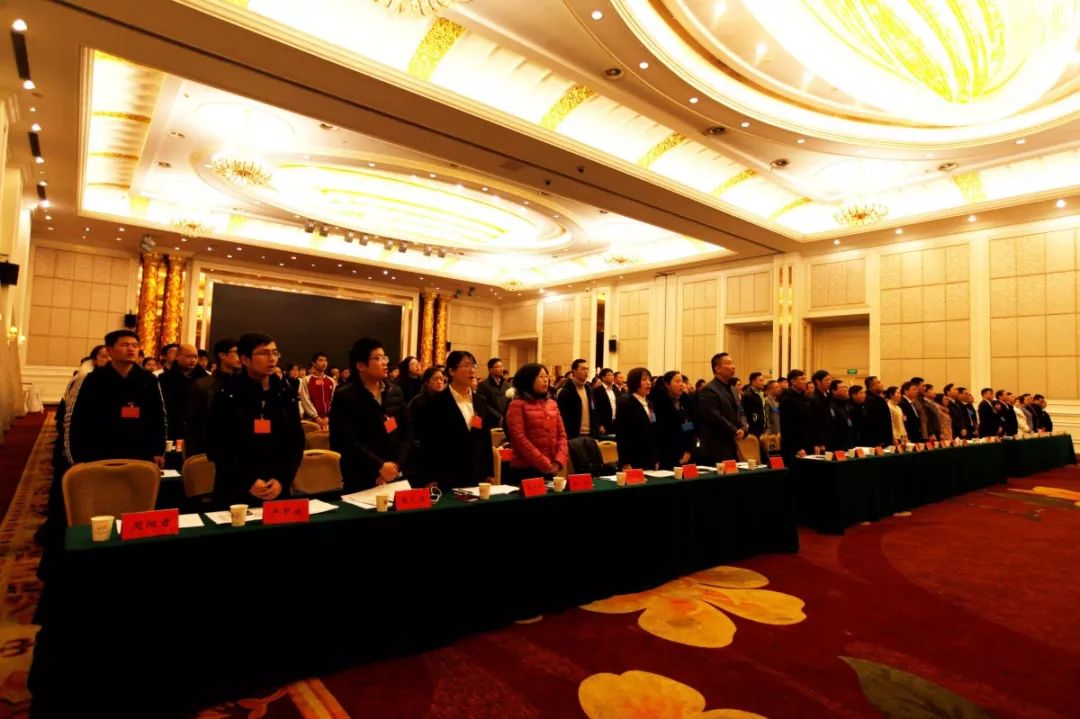 青联大会召开,在青联和学联大会上讲话