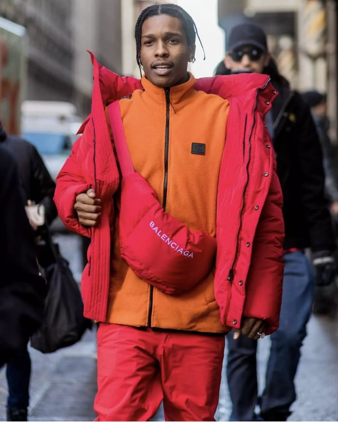 巴黎世家买什么外套最好,巴黎世家8万外套