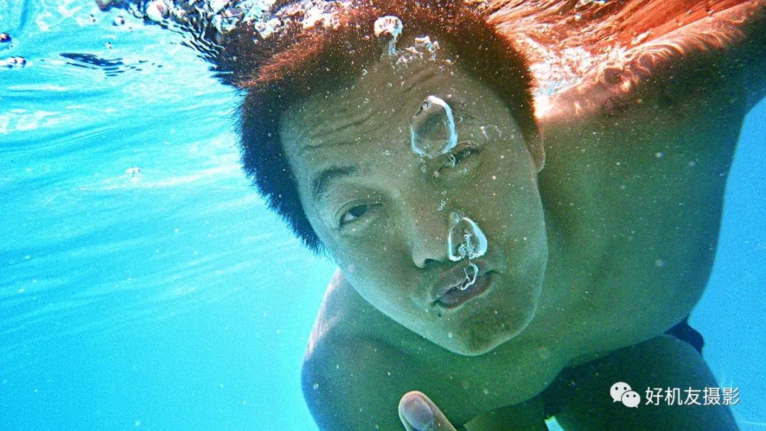 网红是怎么通过拍视频赚钱的,怎么拍照做网红赚钱