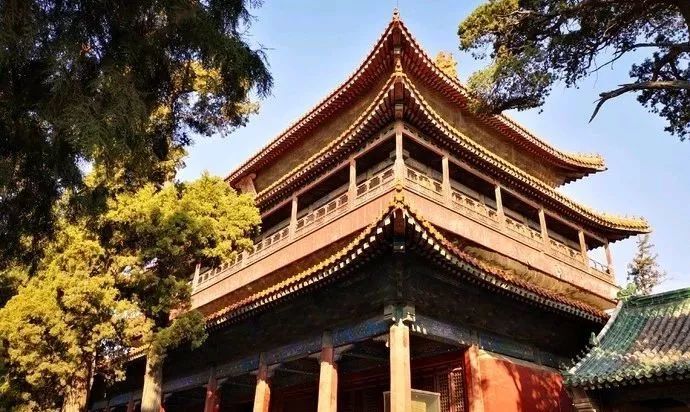 正是踏春的好时候,正是踏春好天气