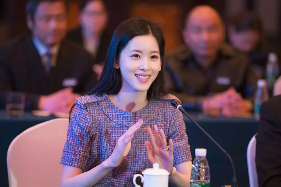 章泽天到底有离婚吗,京东辟谣章泽天离婚声明传闻