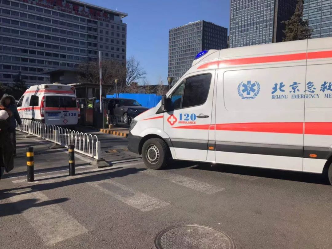 小学生伤人事件,实验小学伤人事件