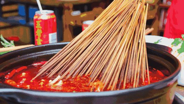 鎴愰兘蹇呭悆鎺掕姒滃墠鍗佸悕鍦版柟 (鎴愰兘鍚冮亶涓栫晫缇庨)