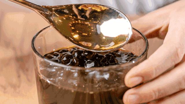 台湾人，像传销一样做美食