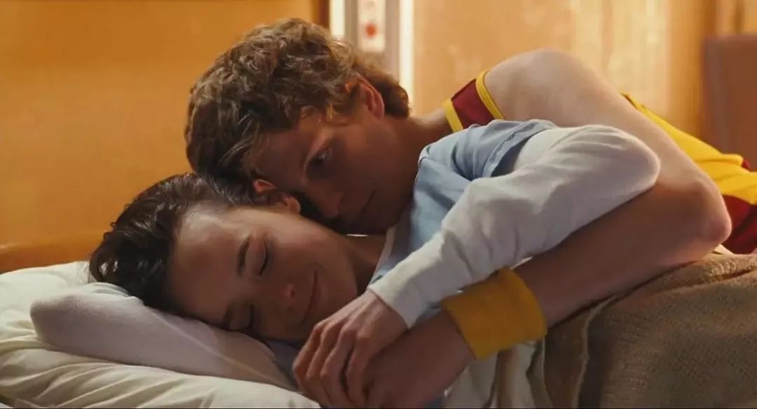 “非要戴套,你以前打过胎吧”