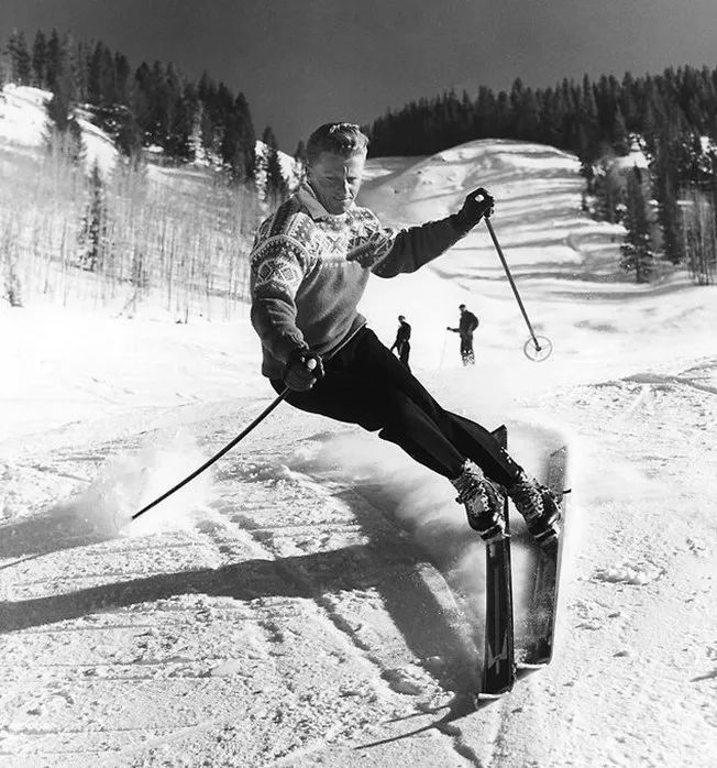 儿时的毛衣都是妈妈织的,回忆年轻时候织的毛衣