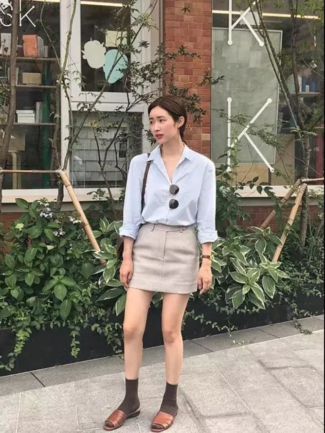 韩国女私服穿搭,韩国女星私服极简风穿搭