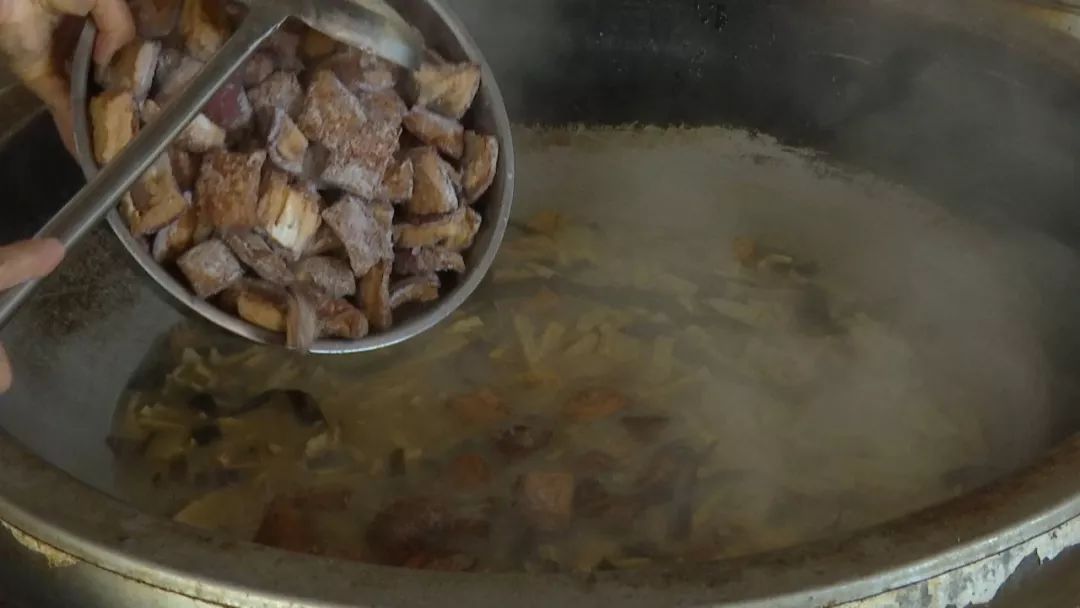 舌尖上的味道大理土鸡米线,舌尖上的大理味道