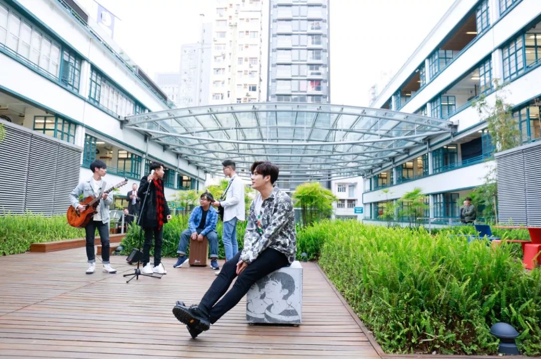 海清易烊千玺,海清和易烊千玺是什么关系