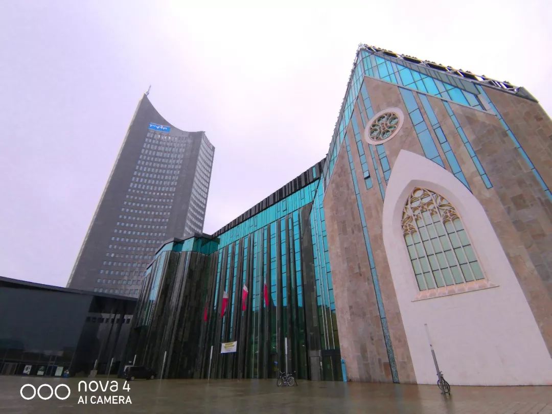 波西米亚狂想曲镜头,波西米亚狂想曲视频