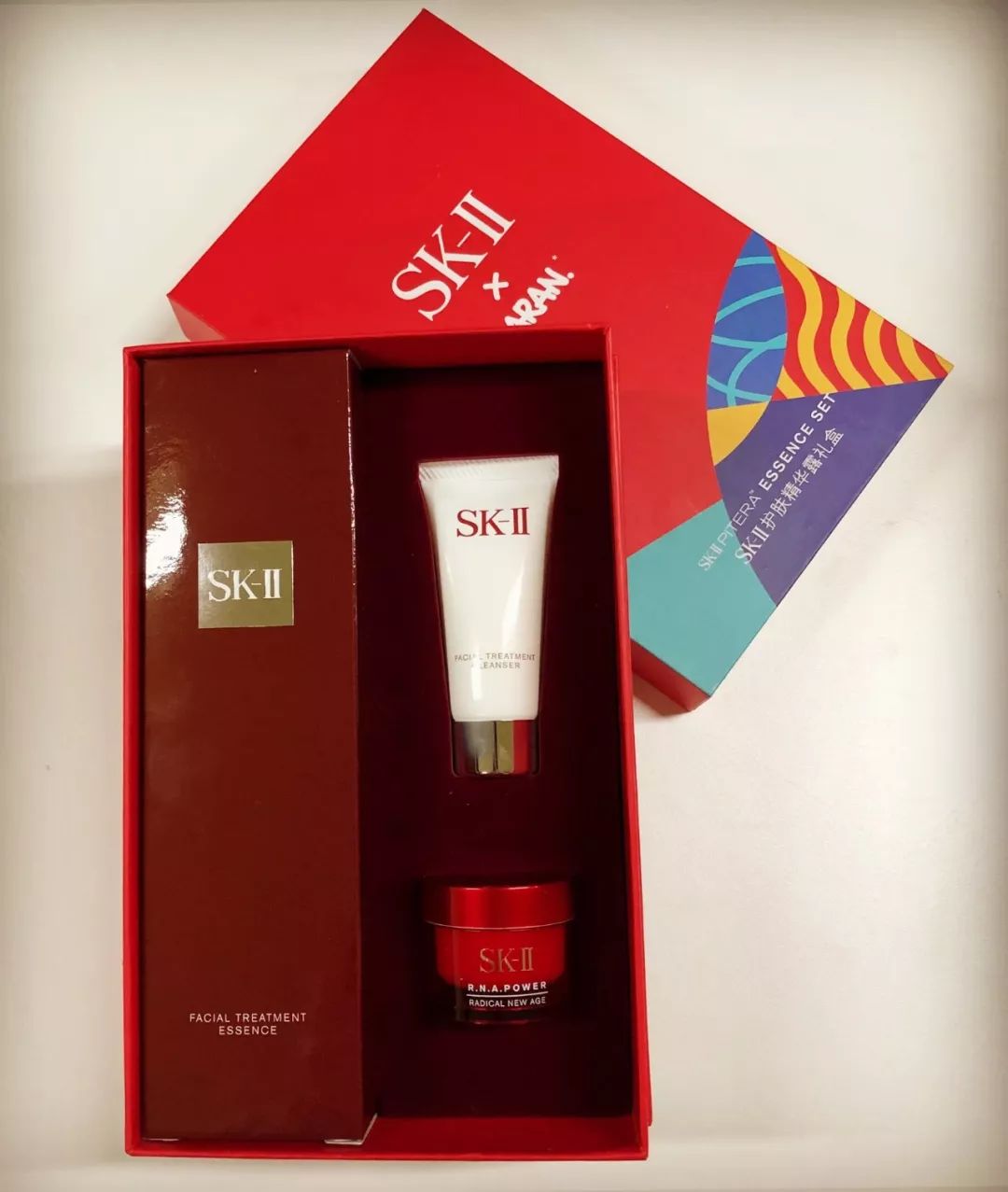 西安要开锦鲤大会了！戴森、SK2、迪奥直接送！全场美食免费吃！