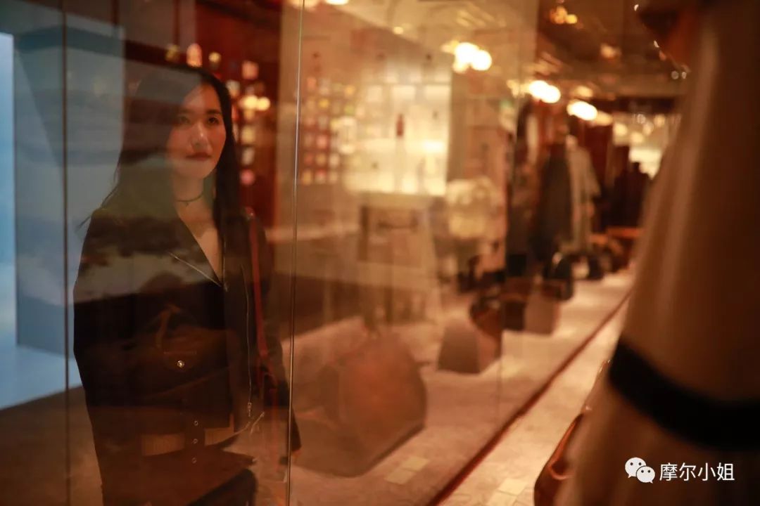 lv值得入手的经典单品,lv摩尔质量