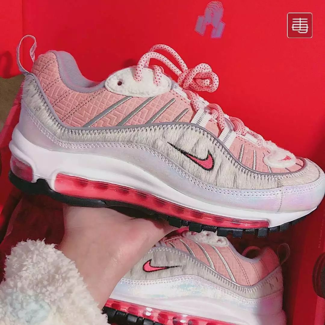 新年值得入手的鞋300元左右,新年名牌鞋推荐