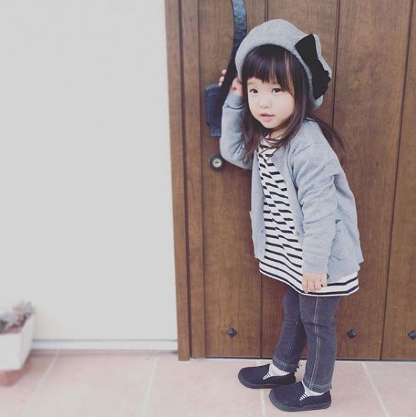 火爆ins的美妆娃娃穿搭日常，承认吧，你的衣服还没一个玩偶多！