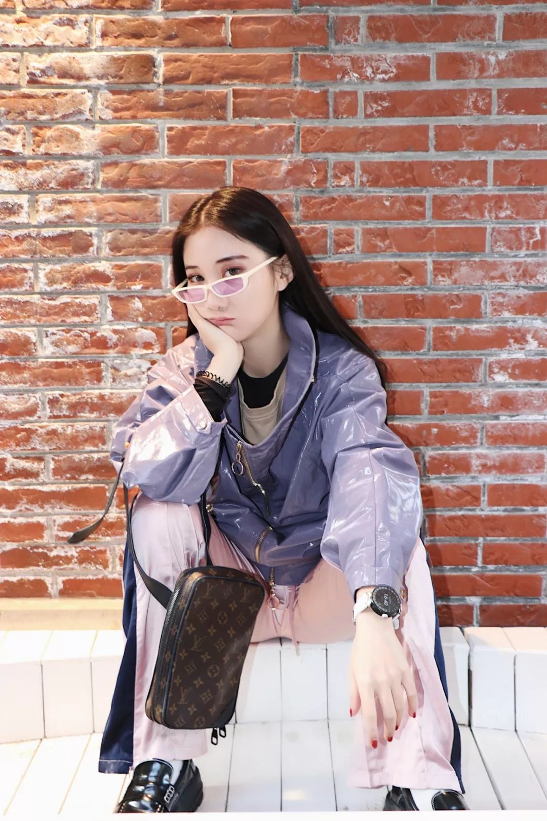 长大后才知道努力去拥有的不是奢侈，而是回避