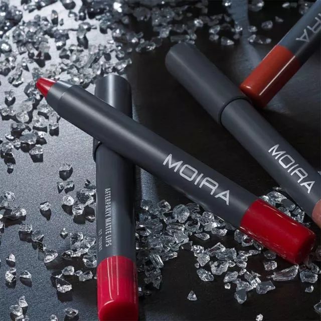 买嘴唇笔买一支装的,买唇线笔