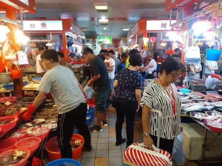 菜市场里看摊日常,香港九龙城菜市场