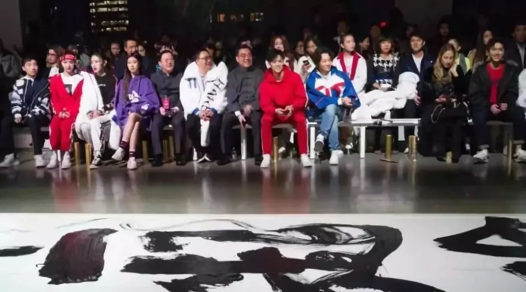 中国品牌扎堆现身国际时装周,纽约时装周品牌