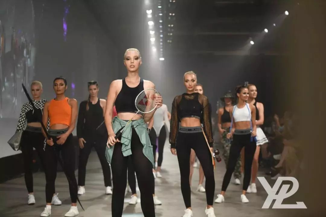 一分钟卖出一件衣服,轻松显瘦十几斤的塑身衣