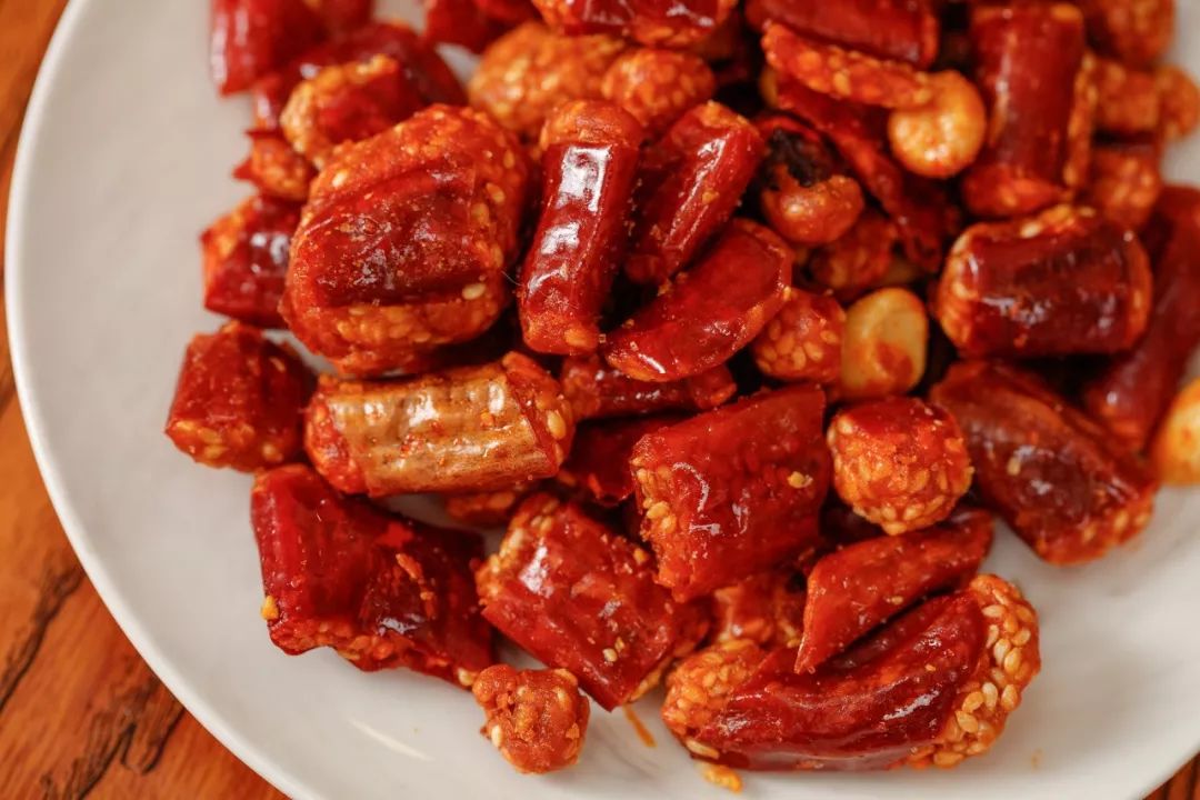 我被天团编辑部的家乡土味特产吓到了