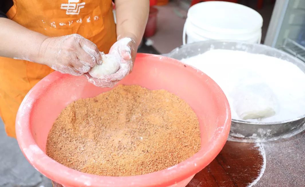 龙岗的这个地方或许有你以前、现在想要的味道丨大嘴吃龙岗