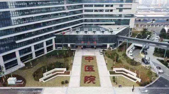 国外俩月约不上手术国内一天解决温州华侨感叹不如归来