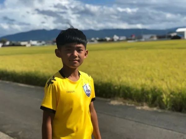 三月是你的节日朗读,三月是你的生日诗朗诵