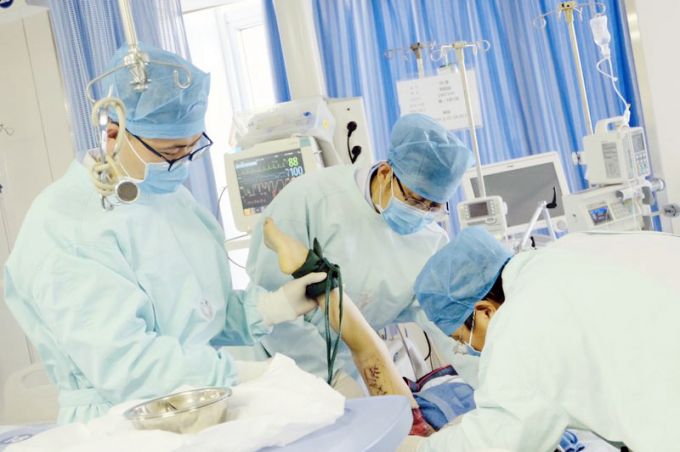 小孩遭野狗撕咬后续,孩子被野狗咬伤