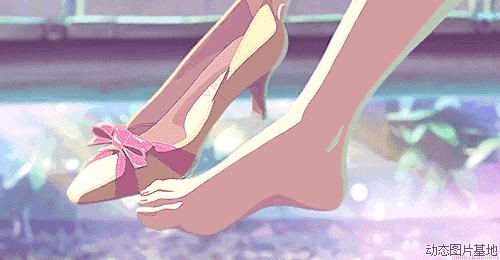 脚后跟干裂5元药膏,脚后跟干裂帮你一招解决