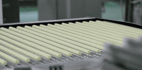 大白兔奶糖流水线包装,大白兔奶糖工厂流水线