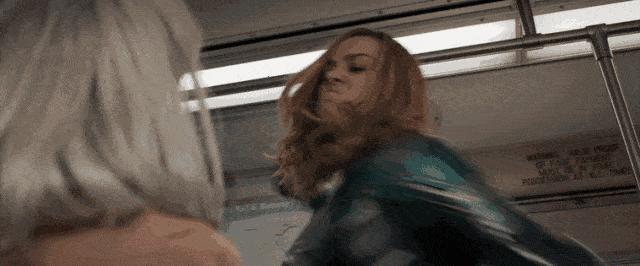 惊奇队长吐槽,惊奇队长国外评