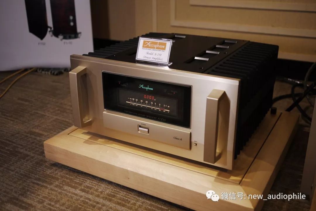 音乐世家携手金嗓子经销商授权发布会