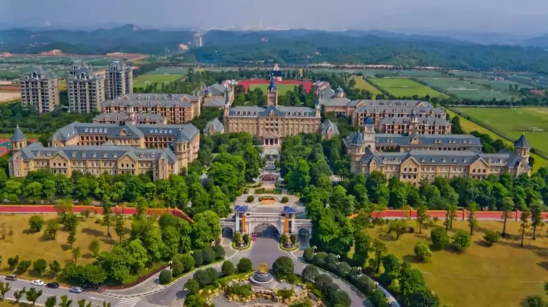 恒大绿茵小镇最新进展,恒大足球小镇最新消息