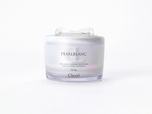 什么素颜霜使皮肤又白又嫩,既护肤又提亮肤色的素颜霜