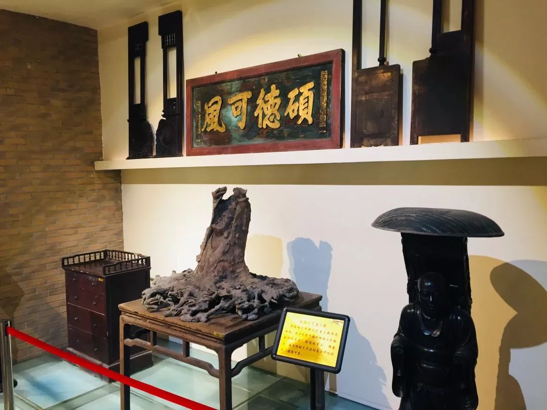 带孩子云游国内外10大顶级博物馆,青岩古镇金丝楠木博物馆