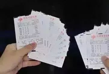 这四件事千万别发朋友圈,朋友圈这9种消息千万别发