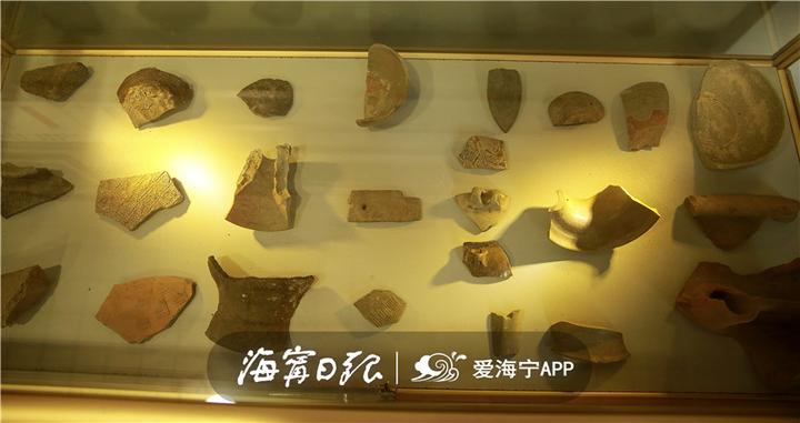 海宁退休副镇长收藏近40年的老“古董”亮相