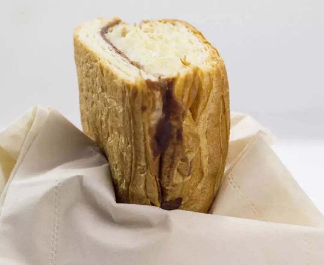 手动捂脸.JPEG：这是直男推荐的女生产品种草文