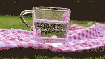 小红书上的佳洁士美白牙贴靠谱吗,小红书上卖的美白祛斑霜