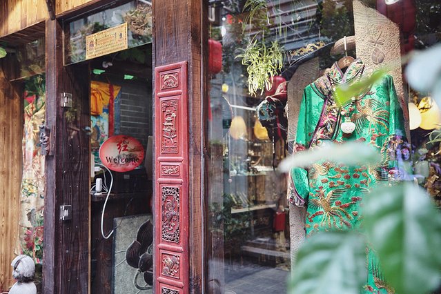 穿越时间与空间，带你看不一样的上海