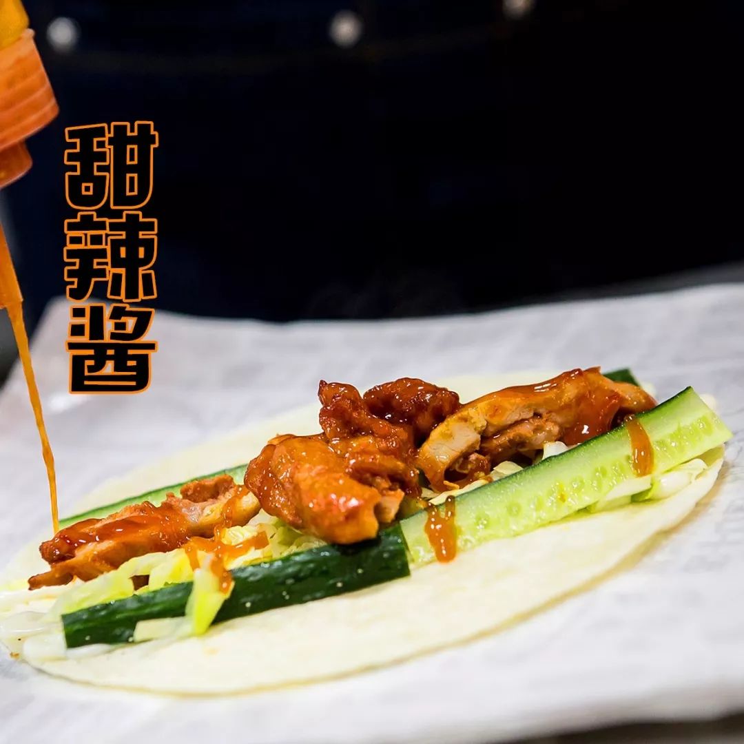 炸鸡汉堡披萨大餐,炸鸡汉堡跟披萨