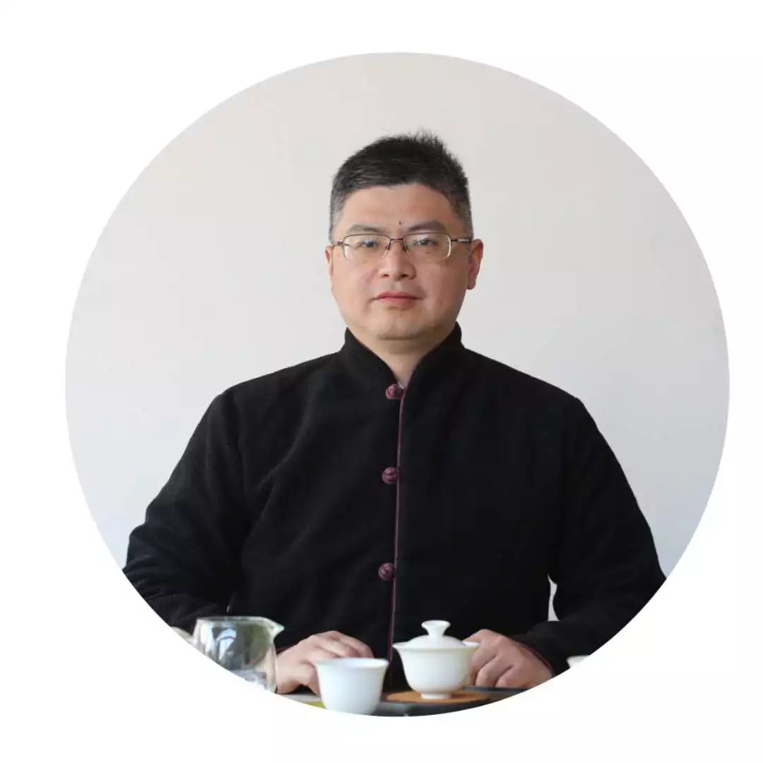 沙漠一年出现的奇观,沙漠黄河的奇景