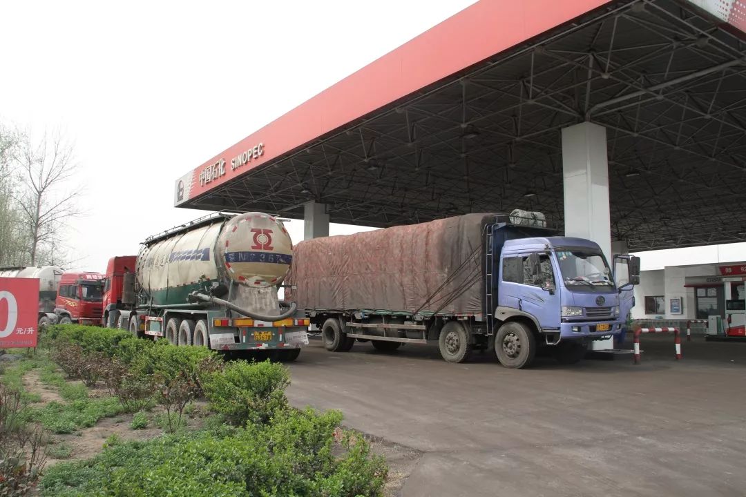 案例学习|你的加油站，旁边是不是也有饭店？