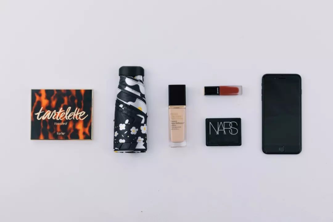 比苹果小的伞,迷你太阳伞防紫外线比手机还小