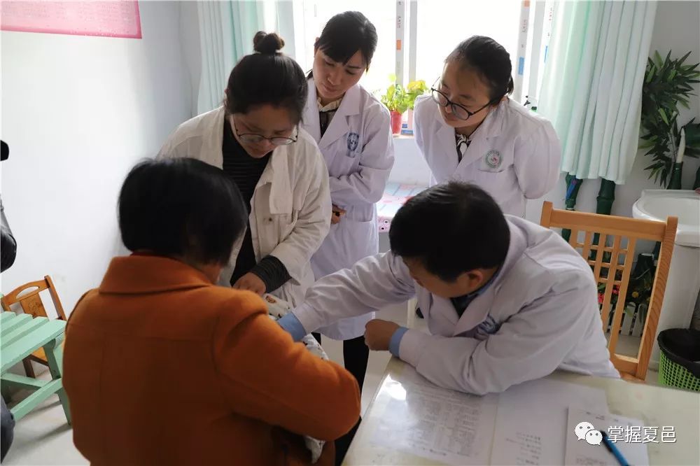 长岭县中医院揭牌仪式,县医院开工典礼暨奠基仪式主持词