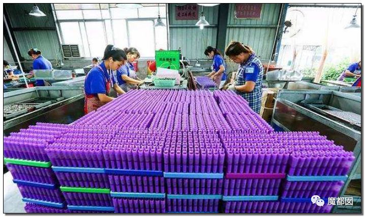 棺材、情趣内衣、小提琴……中国超猛小镇横扫全世界!